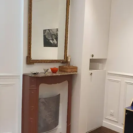 16m2 Dans Immeuble Hausmannien Appartamento *